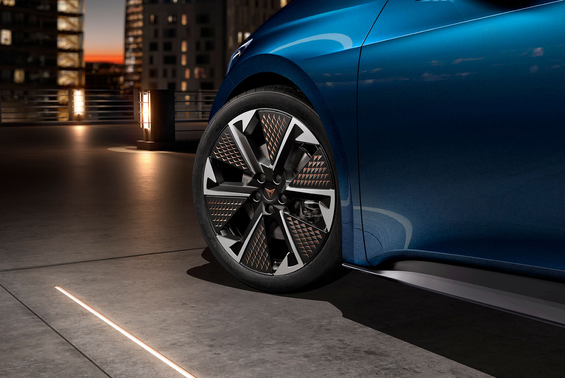 New CUPRA Born 2024 - Specs Tires & Wheels Thunderstorm